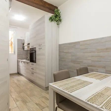 Casa Di Gianni Lägenhet Bologna