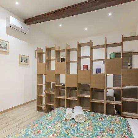 Casa Di Gianni Lägenhet